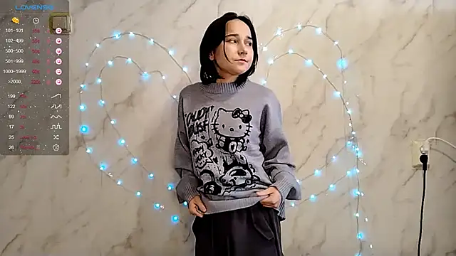 TianaMeiser online show from 01.12.26