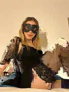 Snapshot of lunababy77 chatting on 01.18.26 lunababy77 online show from 01.18.26