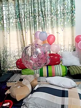 Snapshot of Sexy-Jara1 chatting on 03.02.26 Sexy-Jara1 online show from 03.02.26