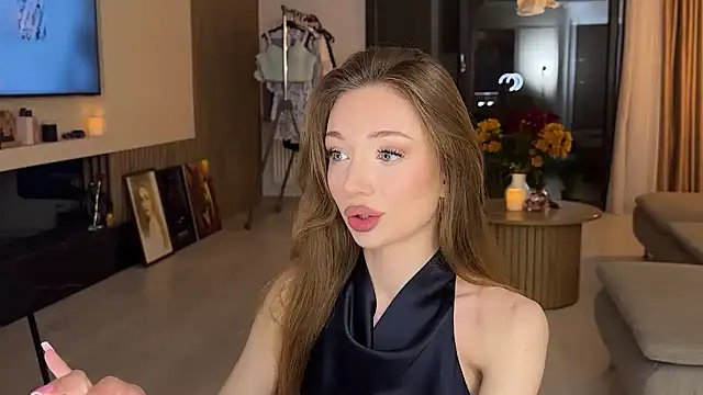 Jolienne online show from 06.07.26