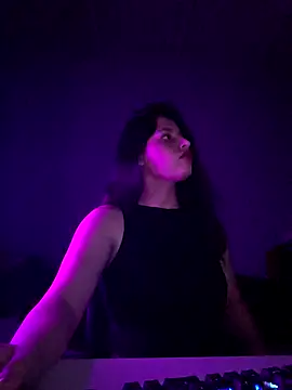 stephany2972 online show from 11.16.25