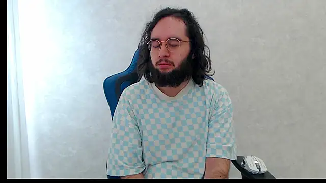 eren jaeger2000 online show from 06.02.26
