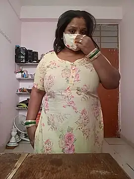 CUTE-LOVE-SWEETS online show from 02.18.26