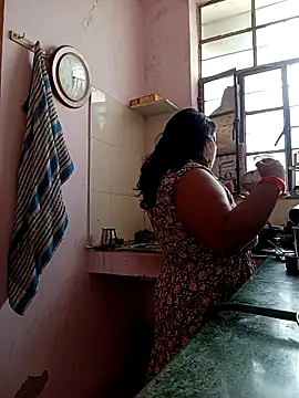 CUTE-LOVE-SWEETS online show from 04.04.26