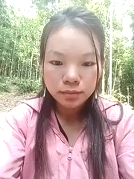 yu-zhen online show from 12.02.25