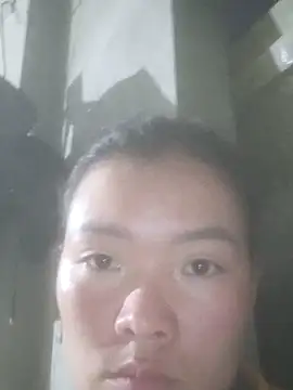 Snapshot of meomeo-00 chatting on 11.21.25 meomeo-00 online show from 11.21.25