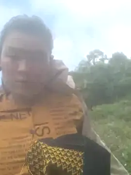 Snapshot of meomeo-00 chatting on 11.22.25 meomeo-00 online show from 11.22.25