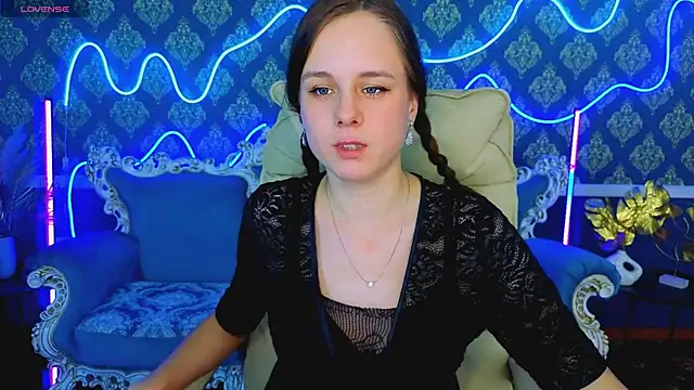 KarolinaSky online show from 11.24.25