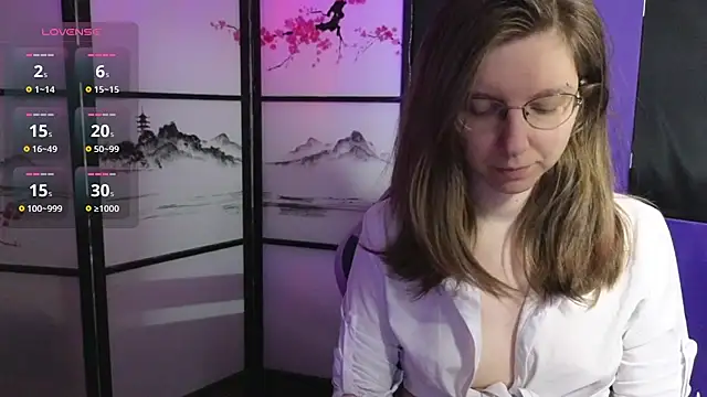 Snapshot of scarlettsrose chatting on 06.18.26 scarlettsrose online show from 06.18.26