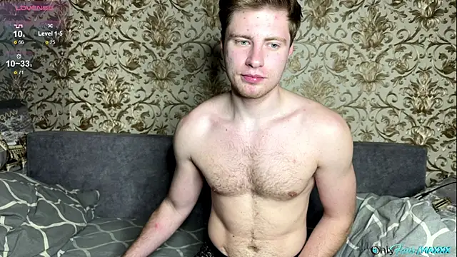 Snapshot of Maxhornyblondieman chatting on 05.16.26 Maxhornyblondieman online show from 05.16.26