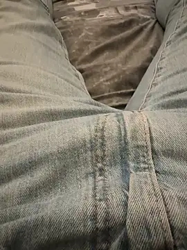 Snapshot of Blanla__ chatting on 11.17.25 Blanla online show from 11.17.25