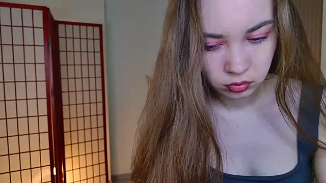 SilentLily online show from 11.20.25