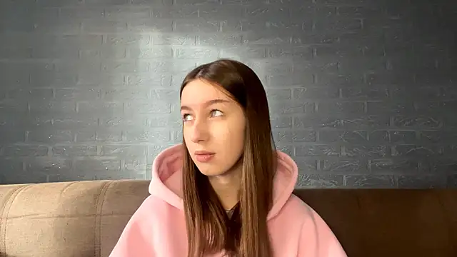 CindaWinn online show from 11.18.25