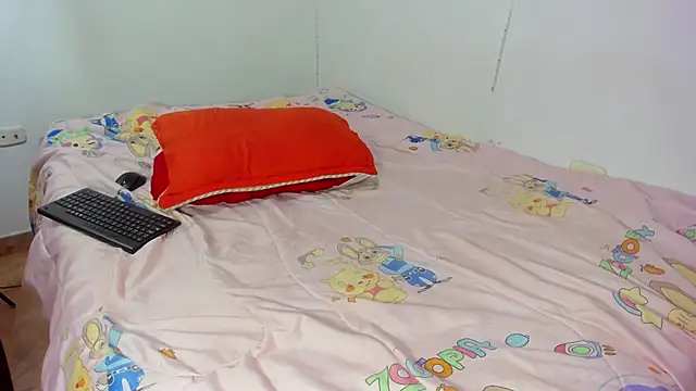 demonychloe online show from 04.10.26