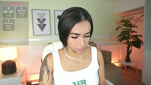 MeganLowell online show from 01.08.26