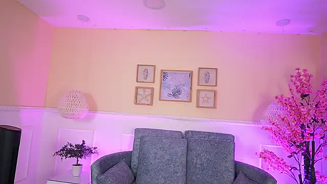 MeganLowell online show from 03.28.26