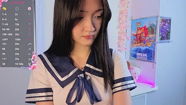 Snapshot of yung_leana chatting on 02.12.26 yung leana online show from 02.12.26