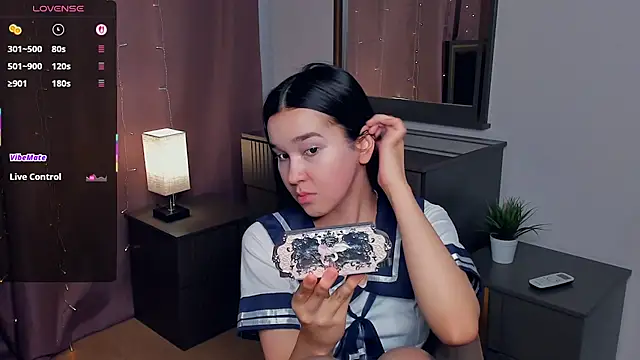 Snapshot of MeliaMelchiori chatting on 02.19.26 MeliaMelchiori online show from 02.19.26