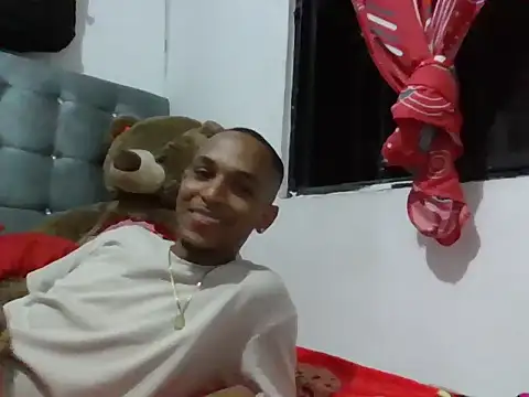 Snapshot of RickyRICON02 chatting on 11.17.25 RickyRICON02 online show from 11.17.25