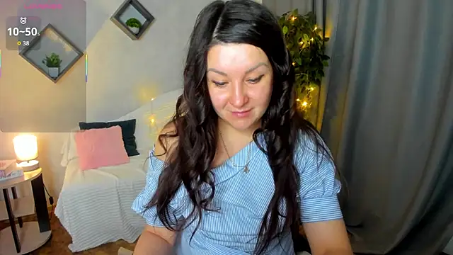 still  her online show from 12.18.25