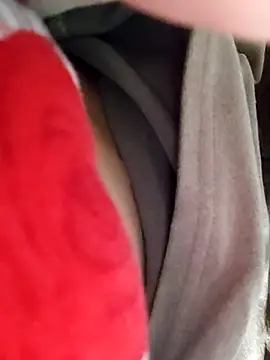 LyasianLa online show from 11.20.25