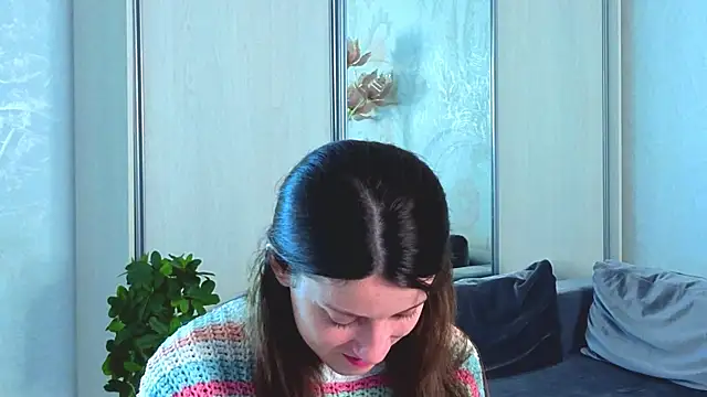 VelvetNyxen online show from 11.25.25