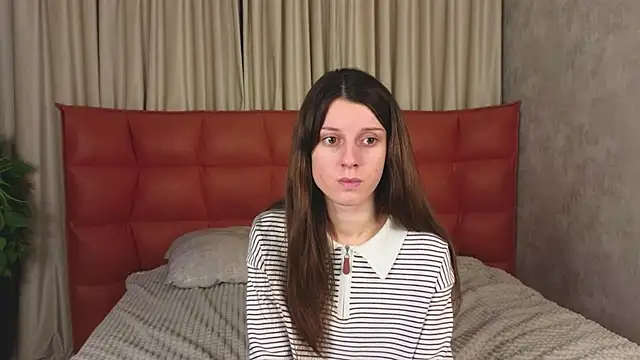 VelvetNyxen online show from 11.29.25