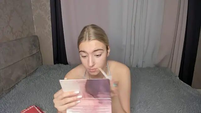 sugarplum x online show from 12.19.25