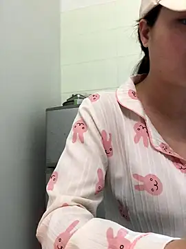 Miumiu95x online show from 12.16.25