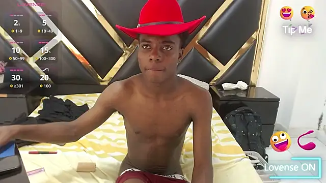 NoahJhonson69 online show from 04.01.26