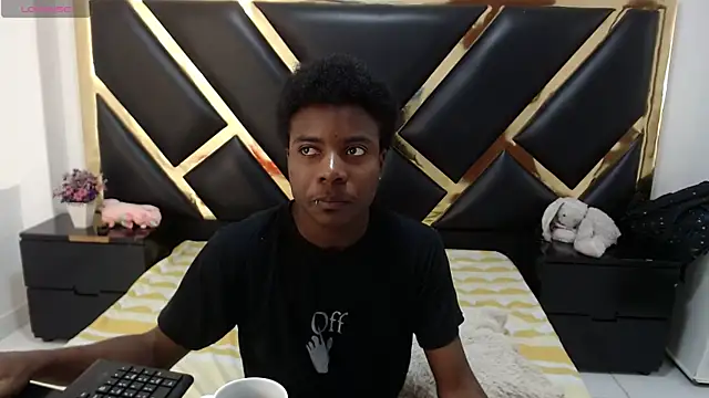NoahJhonson69 online show from 05.28.26