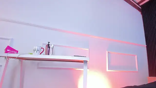 Sienarosewood online show from 02.13.26