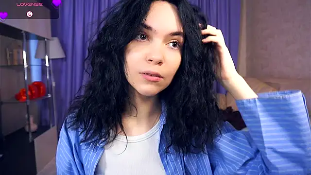 LorrieWilcinski online show from 11.23.25