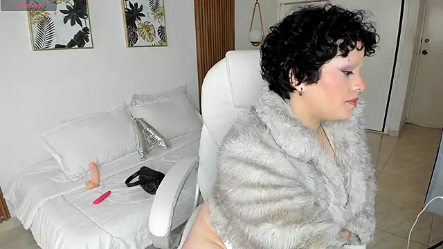 Alaska deluxe online show from 11.28.25