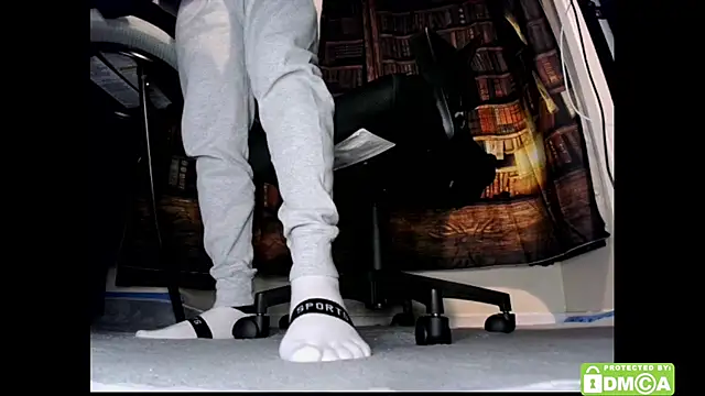 Snapshot of justshutupandwatch chatting on 02.10.26 justshutupandwatch online show from 02.10.26