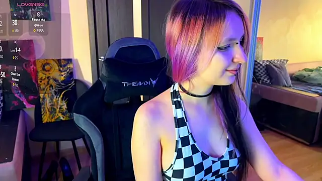 lavender monster online show from 02.14.26