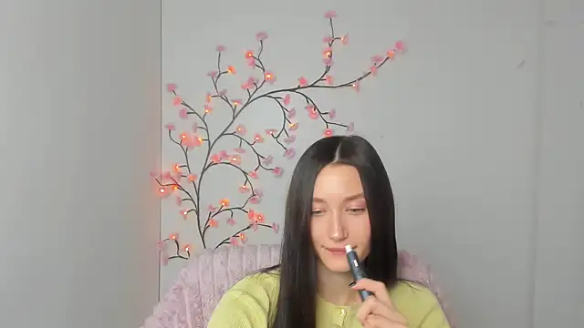 Stella XO online show from 03.25.26