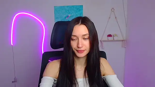 Stella XO online show from 04.10.26