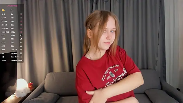 Snapshot of VoidElaris chatting on 02.10.26 VoidElaris online show from 02.10.26