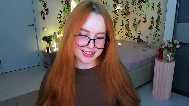 AirySilhouette online show from 02.06.26