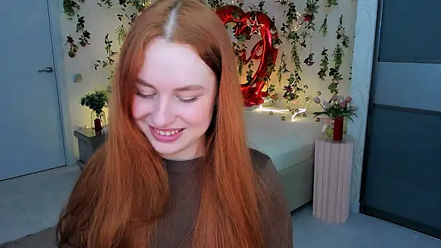 AirySilhouette online show from 02.21.26