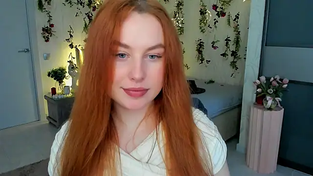 Snapshot of AirySilhouette chatting on 04.26.26 AirySilhouette online show from 04.26.26