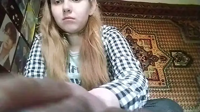 KikiBang online show from 02.03.26