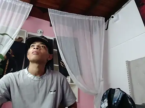 Snapshot of crissex3 chatting on 03.09.26 crissex3 online show from 03.09.26