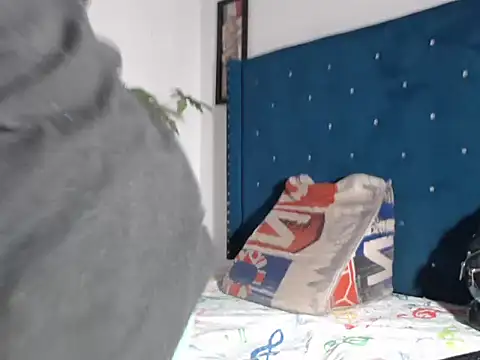 Snapshot of crissex3 chatting on 03.31.26 crissex3 online show from 03.31.26