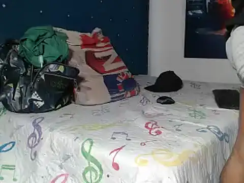 Snapshot of crissex3 chatting on 04.10.26 crissex3 online show from 04.10.26