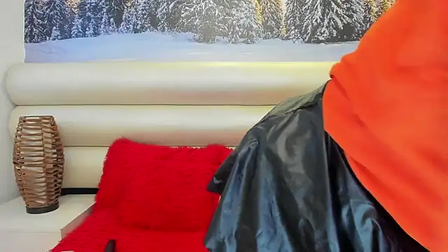 MillyHotsoon online show from 03.19.26