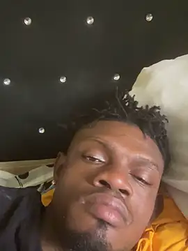 Snapshot of laperson chatting on 03.10.26 laperson online show from 03.10.26