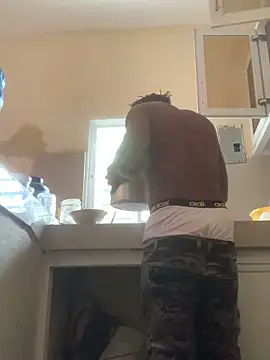 Snapshot of laperson chatting on 03.20.26 laperson online show from 03.20.26