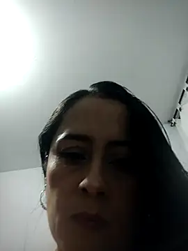 danielita1414 online show from 11.28.25